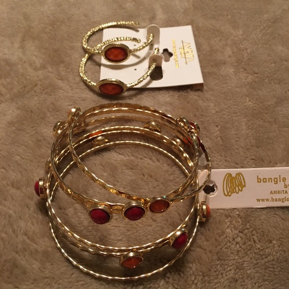 Amrita Singh Jewelry - 🎁 AMRITA SINGH BRACELETS AND EARRINGS. 🎁 NWT
